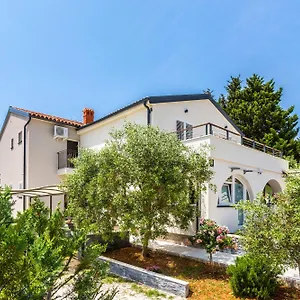 Dodo , Medolino Croazia